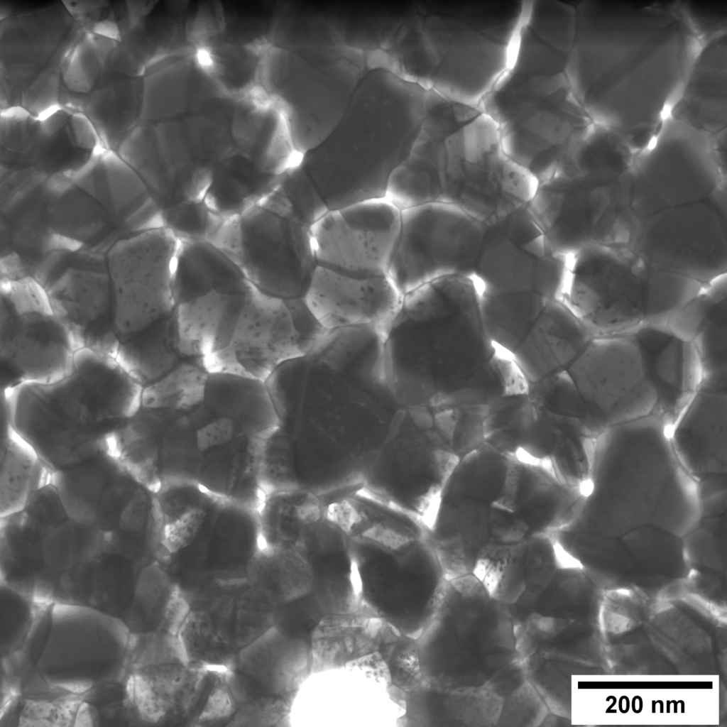 Local FIB damage around a notch in a gold film evidenced by scanning transmission electron microscopy (STEM)