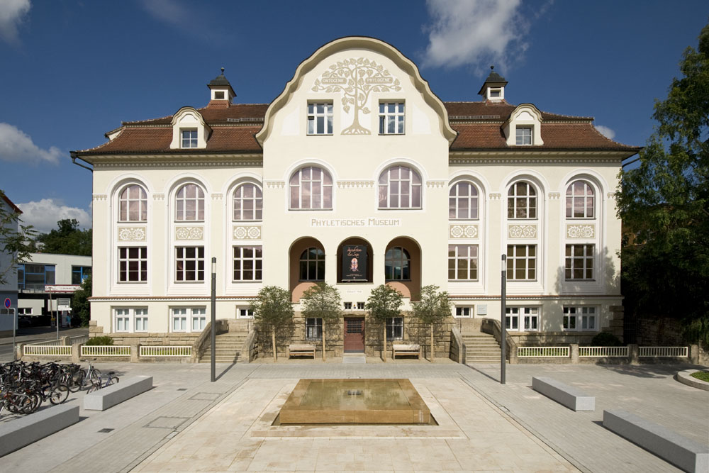 Phyletisches_Museum_in_July_2012_Gunnar_Brehm